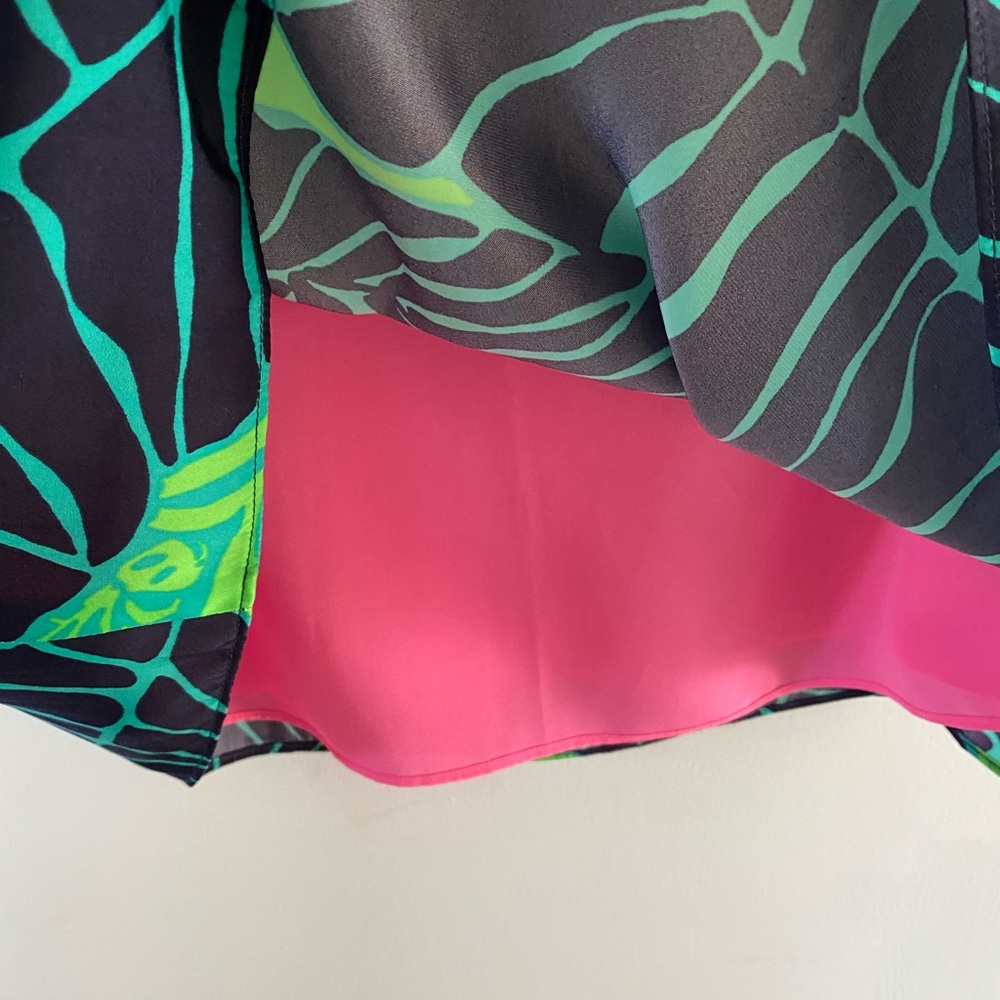 Lilly Pulitzer mini dress with pink lining - Picture 8 of 9